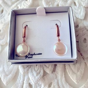Cultured Fresh Water Pearl Earrings*